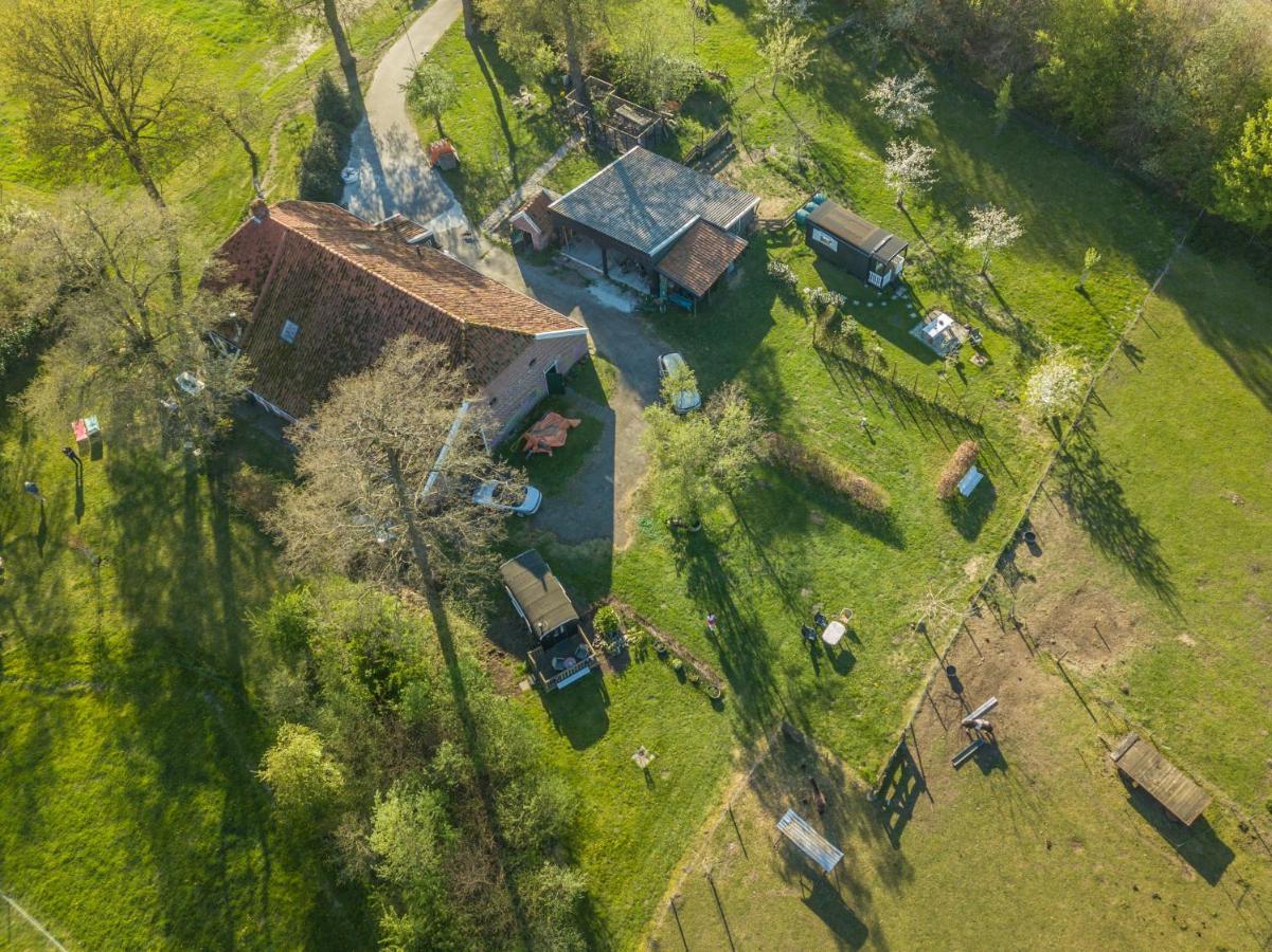 Pipowagen Elsebein Groningen Westerwolde Unieke Ligging Met Eigen Tuin En Vrij Uitzicht Over Veld Naar Natuurgebied Onstwedde Экстерьер фото