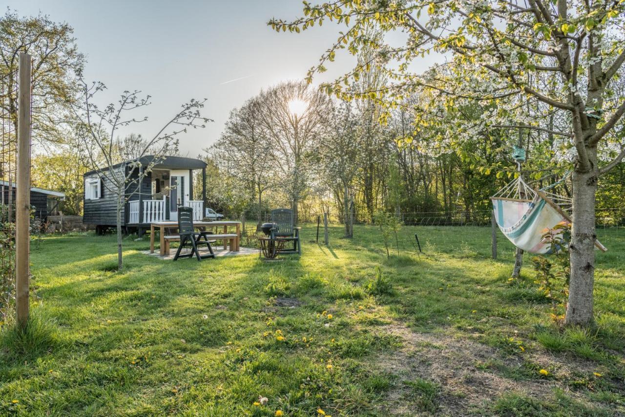 Pipowagen Elsebein Groningen Westerwolde Unieke Ligging Met Eigen Tuin En Vrij Uitzicht Over Veld Naar Natuurgebied Onstwedde Экстерьер фото