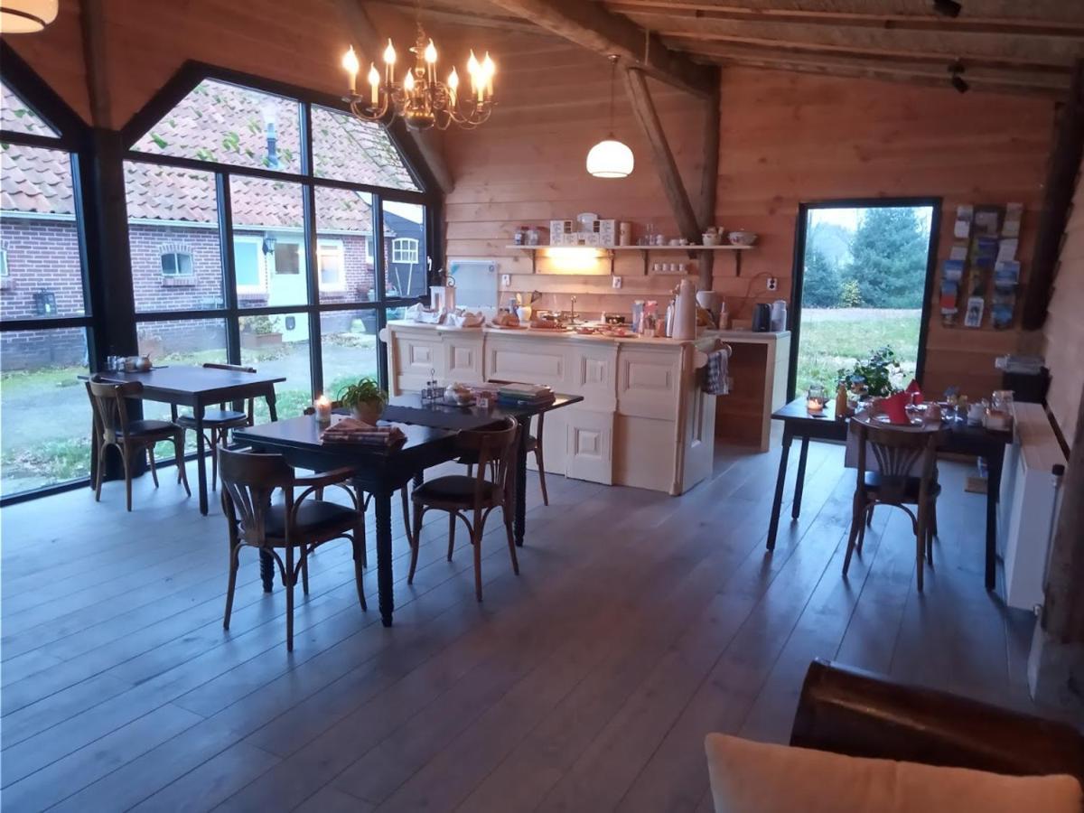 Pipowagen Elsebein Groningen Westerwolde Unieke Ligging Met Eigen Tuin En Vrij Uitzicht Over Veld Naar Natuurgebied Onstwedde Экстерьер фото